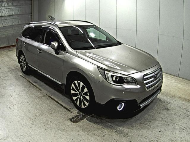 7045 SUBARU LEGACY OUTBACK BS9 2015 г. (LAA Okayama)